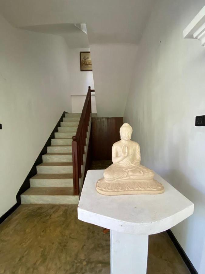 Shirani Nature Palace Уелигама Екстериор снимка