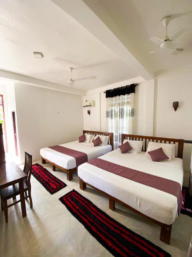 Shirani Nature Palace Уелигама Екстериор снимка